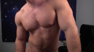 Hotmuscles6t9  10-12-2021